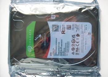 Nowy 3,5" dysk wewnętrzny Seagate IronWolf NAS ST8000NE001 - 8TB