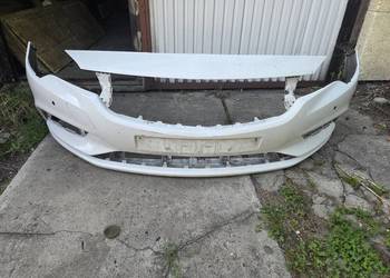 Zderzak przedni Opel Astra K Astra V 5