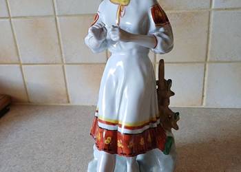 vintage figurka-Dziewczyna z rumiankiem