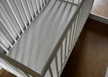 Drewniane łóżeczko dziecięce tapczanik 2w1