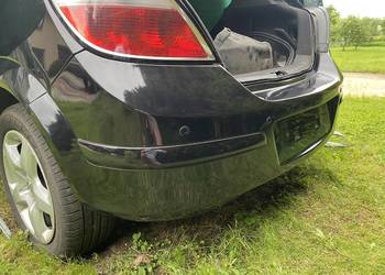 Zderzak tylni Opel Astra H * Z20R *