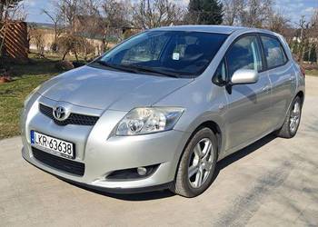 Toyota Auris 1.4 benzyna