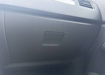 Schowek Ford Focus c max