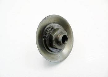 ŚRUBA KOŁA ROZRZĄDU WAŁU KORBOWEGO FIAT 126P 650 MALUCH FSM 126A1.076