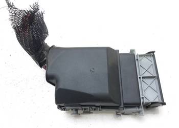 SKRZYNKA BEZPIECZNIKÓW OPEL INSIGNIA A 13222786 Kombi 08-17 2.0 131KM