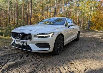Volvo V60 T5 2020 stan bardzo dobry