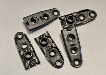 Nakrętka kotwiczna M4 /gwint bok/