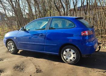 SEAT IBIZA