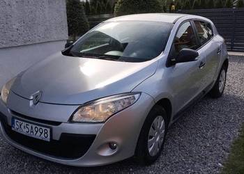Renault Megane 1.6 benzyna 2011 rok 170 tys km polski salon