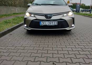 toyota corolla 1,5benz. do poprawek lakier. toyota corolla 1,5benz. do poprawek lakier.
