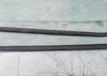 Listwa słupka c mercedes w123 1236981330 1236981430