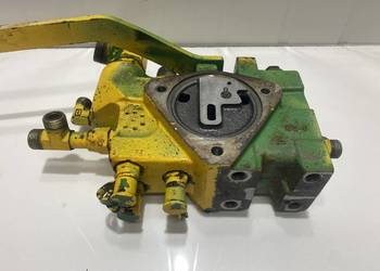 ZAWÓR PRIORYTETOWY/SEKCJA HYDRAULICZNA JOHN DEERE 7930 - RE254025