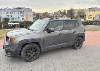 Jeep Renegate z niskim przebiegiem i instalacją LPG na gwarancji