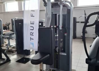 Maszyna na klatkę i plecy Pec Fly/Rear Deltoid Nautilus Impact, powystawowa