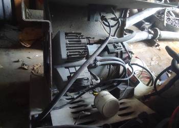 Sprężarka Kompresor Ciągnik Siodłowy 12V