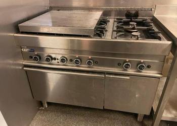 6 palnikowa Kuchnia gastronomiczna Modular z piekarnikiem