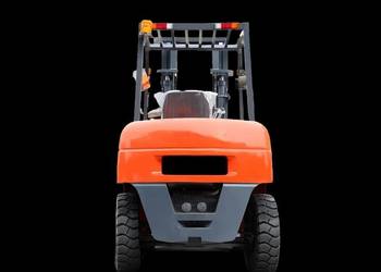 Wózek widłowy spalinowy Müller Machinery MFD 45, udźwig 4,5 t – nowy