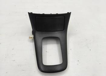 POPIELNICZKA PANEL TOYOTA AVENSIS II T25