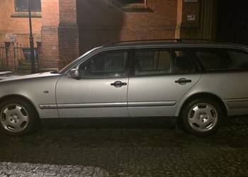 Mercedes E klasa 2.0 benzyna