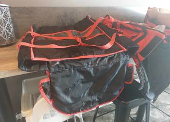 TORBA NA PIZZĘ FURMIS NA 4 KARTONY O WYMIARACH 500X500 MM + STELAŻ