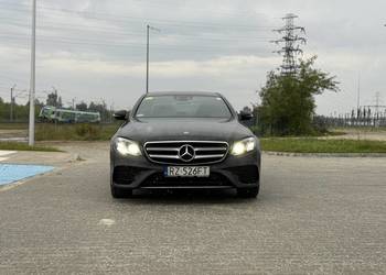 Mercedes E220d 4Matic pakiet AMG
