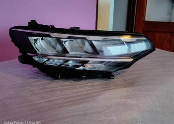 VW Passat prawa lampa 3G1941036Q