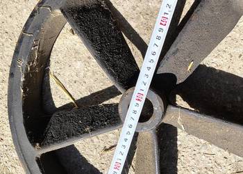 bardzo duże koło pasowe