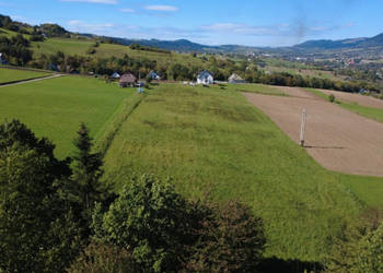 Działki budowlane z widokiem na góry