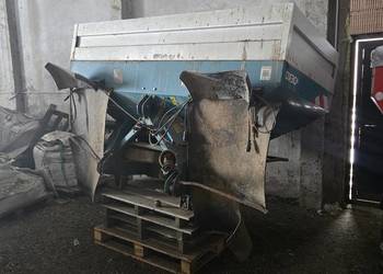 Sozsiewacz nawozów   sulky