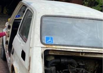 Fiat 126p do malowania , sprawny technicznie