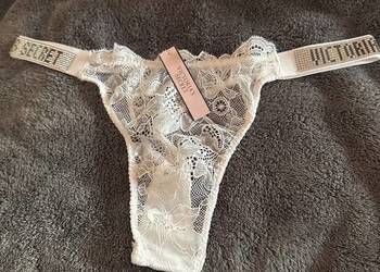 Stringi Victoria's Secret