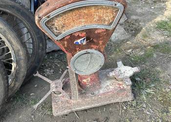 Waga z PRL-u zabytkowa