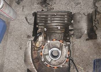 Blok silnika briggs ohv 12.5 14 15.5 16 18 traktorka ciagniczka  cylinder