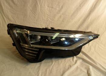 REFLEKTOR PRZÓD STRONA PRAWA AUDI E-TRON 4KE941040