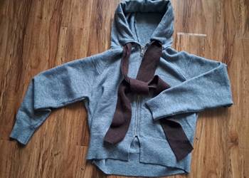 nowa szara ciepła rozpinana bluza z kapturem rozmia M brak metki