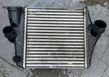 Audi OE 4M0145803 chłodnica Intercooler