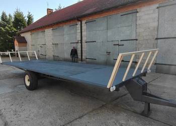 Przyczepa laweta do balotów