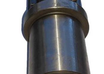 Wałek zębaty wyjściowy  8245-117-005-24 Unia Famarol Oryginał