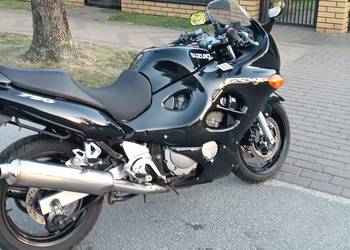 Suzuki gsxF