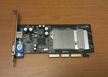Grafika na AGP GeForce 4 MX4000  64MB