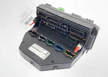 SKRZYNKA BEZPIECZNIKÓW MERCEDES W212 A2129004025 Sedan/Limuzyna 09-16 