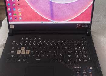 Sprzedam Laptop Gamingowy ASUS ROG Strix G17 G712 i7 RTX
