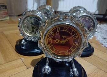 Stare mechaniczne zegarki MAJAK w krysztale czasy PRL