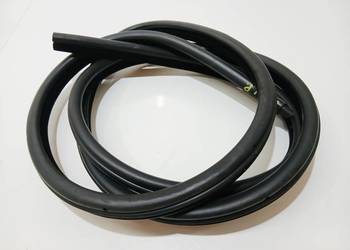 USZCZELKA DRZWI LEWY PRZÓD BMW E60 E61 OE (0001000)