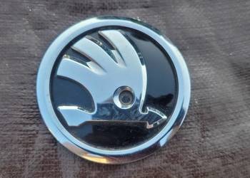 SKODA FABIA III OCTAVIA III EMBLEMAT NAPISY ZNACZEK LOGO 3V0853621A / 67