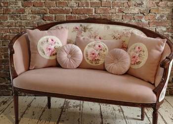 Stylowa sofa medalion ludwikowska, vintage, retro.