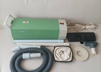 Stary zabytkowy odkurzacz Predom Zelmer typ 151s z czasów PRL