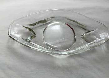 Szklany półmisek - paterka  Bohemia, około połowy XX w. Szklany półmisek - paterka  Bohemia, około połowy XX w.