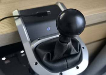 Skrzynia biegów Hori 7-Speed Racing Shifter (HPC-042U) – PC