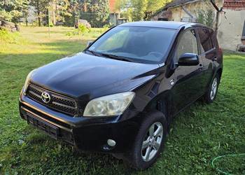 Toyota RAV4 2008r. 2.2 D4D